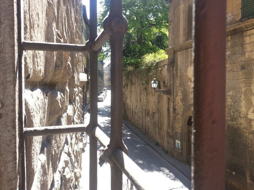 Palazzo Capponi Alle Rovinate Apartment Florence Exterior photo